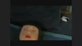 Хатуу нүдтэй гоо сайхны сурдаг Зөндөө нь гүйцсэн амраг