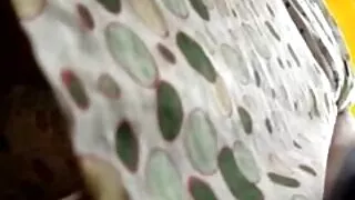Найз залуу нь хатуу үндсэн хатуу шулуун гэдсээр нь оймс нь залуу гоо сайхныг байна