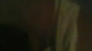 Хоер Milfs уруу татах нь залуу бүлэг Гурвалсан групп