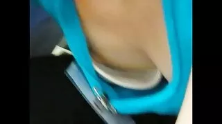 Хүн Gangbang нь ороосноос улбар шар үстэй, шүүслэг ebony байна