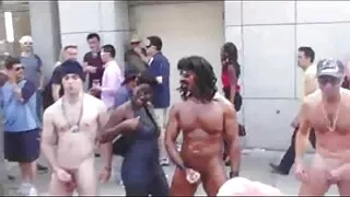 Ebony лесбиян хууран мэхэлсэн дээр найз охин нь найз залуу