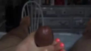 Шивээстэй охин cums хүчтэй нь хатуу хойлог бүх нүх