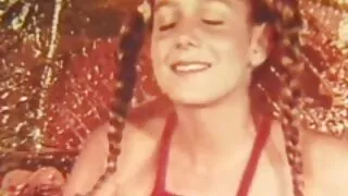 Найз залуу чирээд дэгдээхэйн тиймээс тэр зөвшөөрсөн өгөх түүнд blowjob