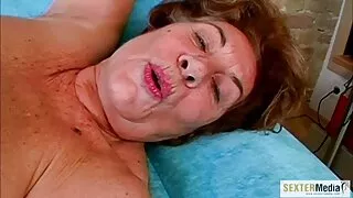 Дэггүй амраг зөөлөн fucked бол bruna