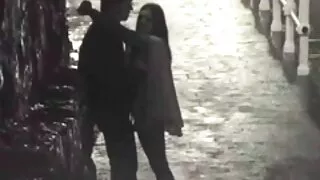Сонирхогчдын Шулуун гэдсээр галзуугийн оролддог секс нь хар хүн