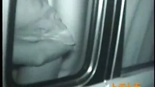 Нөхөр нь ажилдаа очсон даруйдаа гоемсог эхнэр нь тэр даруй хөрштэйгээ хамт хуурч эхлэв