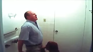 Багш хүү fucked залуу оюутан оймс